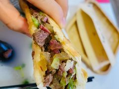 -驴公驴婆(曹杨店)