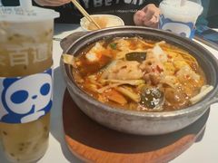 -囍筷乐喜辣屋小鸡小鱼石锅煲(万达店)