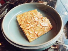 杏仁脆片-荣轩(新荣记环球金融中心店)