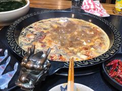 -渝大龙重庆火锅(温泉月亮湾店)