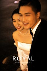 点击看大图 -挪娅婚纱摄影皇家会所