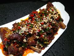 -万重锦·人文川菜馆(骡马市店)