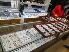 -广州宝岛眼镜武汉和光眼镜市场西区店