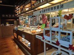 自助取餐区-亚马逊环球美食百汇(新城吾悦广场店)