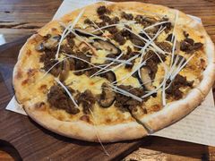 烤牛肉披萨-I HOLIC艾豪丽披萨(KKone店)