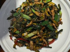 -魏铭鱼头捞饭(晋阳路店)