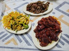 -尹记餐馆(花园店)