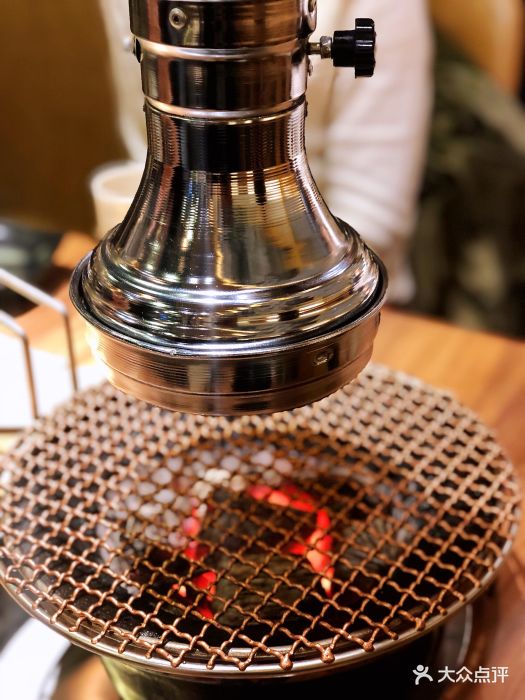 普正熹泥炉烤肉(辽源路店)餐具摆设图片 - 第318张