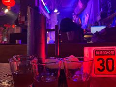 -江湖酒吧(老外滩店)