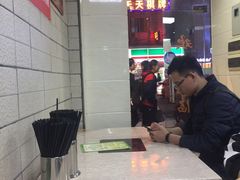 -华威达牛庄(黄埔大道西店)