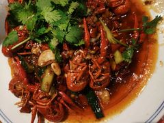 -胡桃里音乐餐厅(陶溪川店)(川湘赣菜·世界百大酒庄直供红酒·音乐表演)