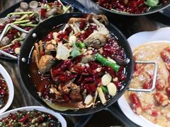 -二钳洞庭虾蟹·江湖菜(成都鹭岛店)