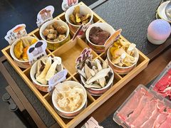-菌自由丨野生菌火锅特色庭院餐厅(丽江古城店)