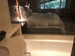 -广州白云机场雅高铂尔曼大酒店
