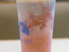 莓莓芝士茉香茶-瑞幸咖啡(武汉工商学院中商超市店)