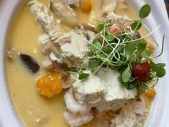 云南菌菇炖豆腐-壹霖·洱语云南菜(方恒国际店)