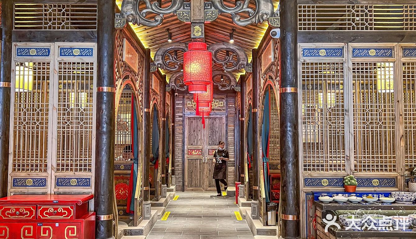 排队王袁老四尊滴太好吃了吧 袁老四又开分店！还有人没吃过吗🥘