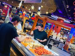 自助取餐区-四海一家自助餐(益田假日广场店)