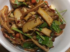 -费大厨辣椒炒肉(万家丽一店)