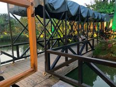 -花溪雨·森林餐厅(石基店)