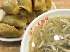 -小姜锅贴(凤凰街店)