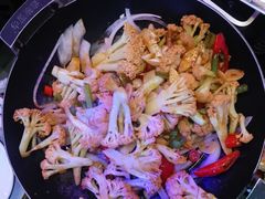 -路边边地标烧烤·川菜·小龙虾·音乐酒馆(良乡长虹店)