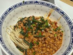 -鲁达面馆本帮风味(共康东路店)