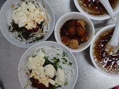 -辣辣小吃豆花米线(大观篆新农贸市场店)