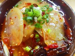 -有红鸡毛店·砂锅菜(抚琴夜市店)