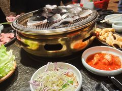 滋补炭烤活鳗鱼-味家烤肉烤鳗鱼牛排(西塔旗舰店)