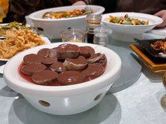 -六泰居·尔滨地标·东北菜(松北店)
