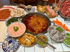 -旧街市鲜货老火锅(大光路店)