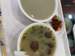 -聚德华天护国寺小吃(甜水园店)