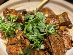 -徽三说·土徽菜·中国徽菜连锁品牌(一中店)