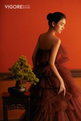 -雪中彩影婚纱摄影·微光艺术中心