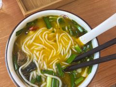 -子宸什夹婆乌鸡米线弹子石店(泽科·星泽汇店)