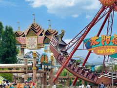 -七彩云南欢乐世界