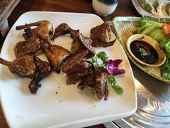 红烧乳鸽-顺德一品粥·20年凤城老字号(芳村店)