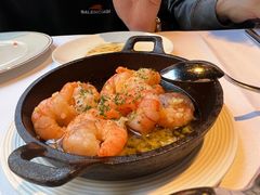 橄榄油香蒜虾仁-ELROJO红·西班牙餐厅(中骏世界城店)