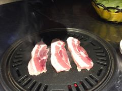 -缸桶屋韩国料理·全程帮烤(泰禾店)