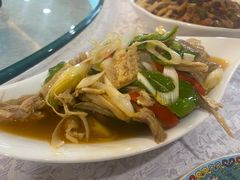 -汗腾格里·风味餐厅(新疆驻京办店)