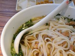 -湘人龙记老长沙米粉(鸟巢店)