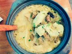 -周鱼小馆石锅酸菜鱼(活力汇店)