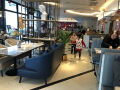 -必胜客(骡马市店)