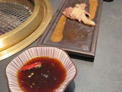 -铭牛烧肉·和牛海鲜自助(高新月牙湖店)