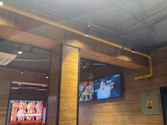 -管氏翅吧(护国寺店)