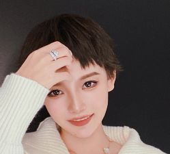 -A梦造型