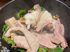 -嘎嘎鸭脑壳江湖菜(五里店)