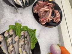 -元一希尔顿酒店·鲜切牛肉火锅禅自助餐厅