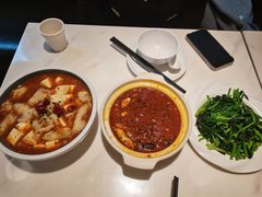 豆花鱼-黄弟大排档·湖南菜·小龙虾·小海鲜(凯旋北路店)